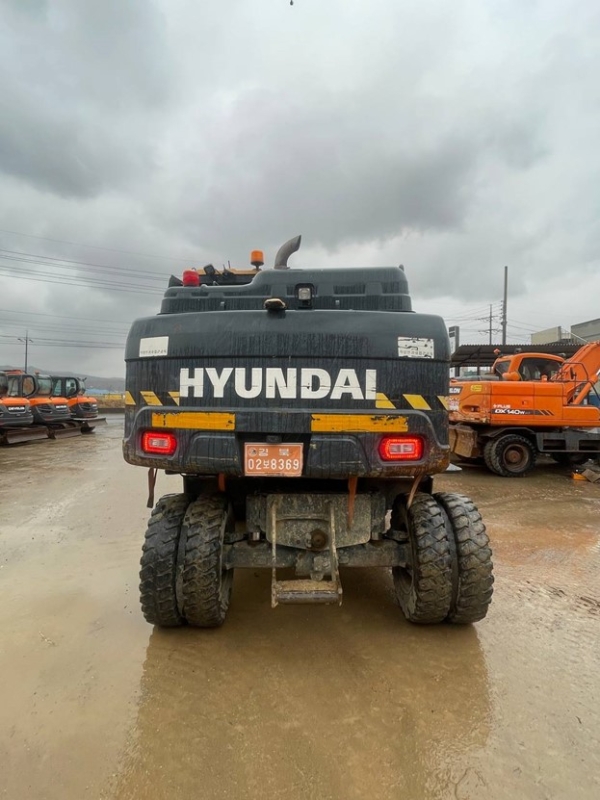 HYUNDAI HW145 2017 год 2