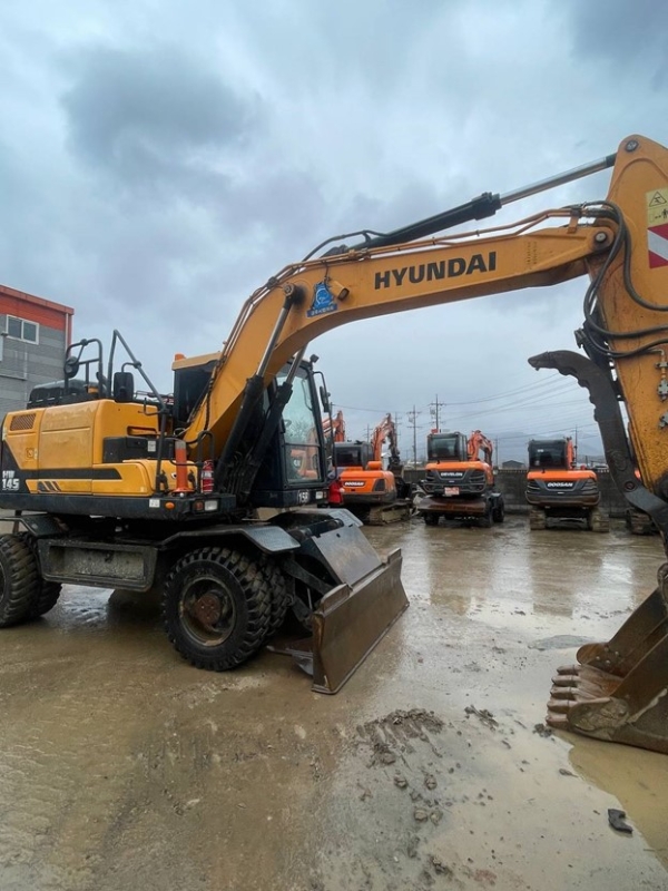 HYUNDAI HW145 2017 год 8