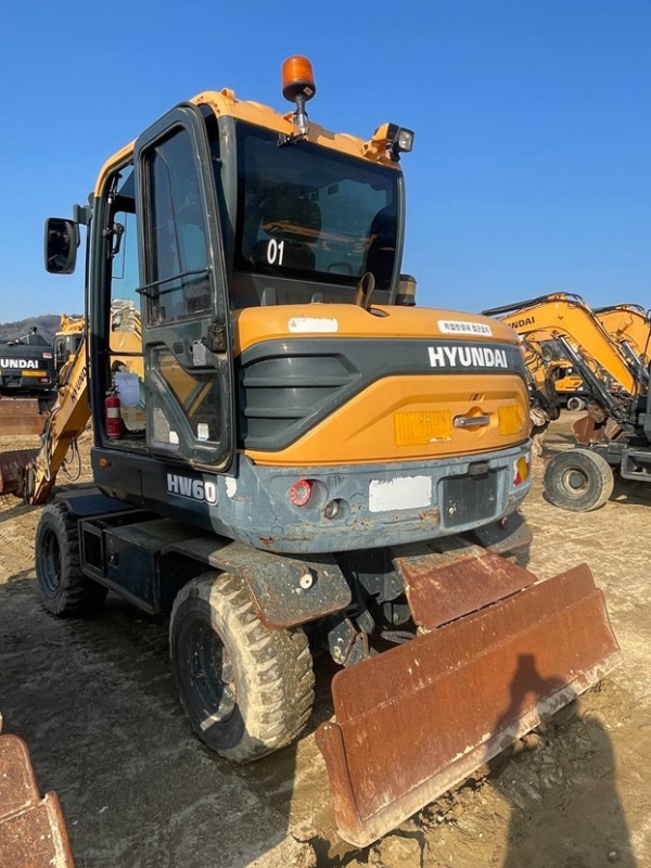 Hyundai HW60 2016 8