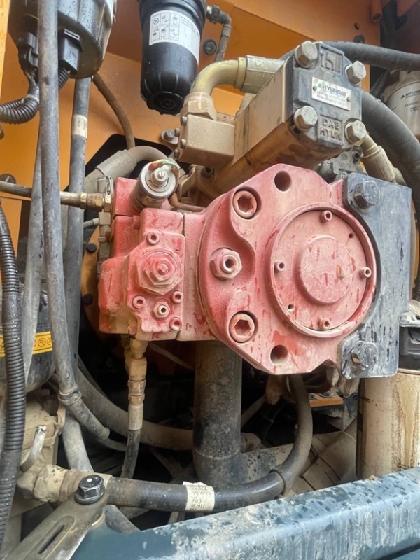 HYUNDAI HW145 2017 год 9